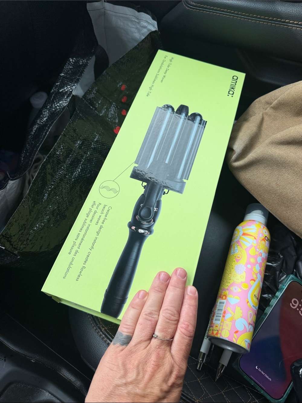 BNIB Amika beach waver
